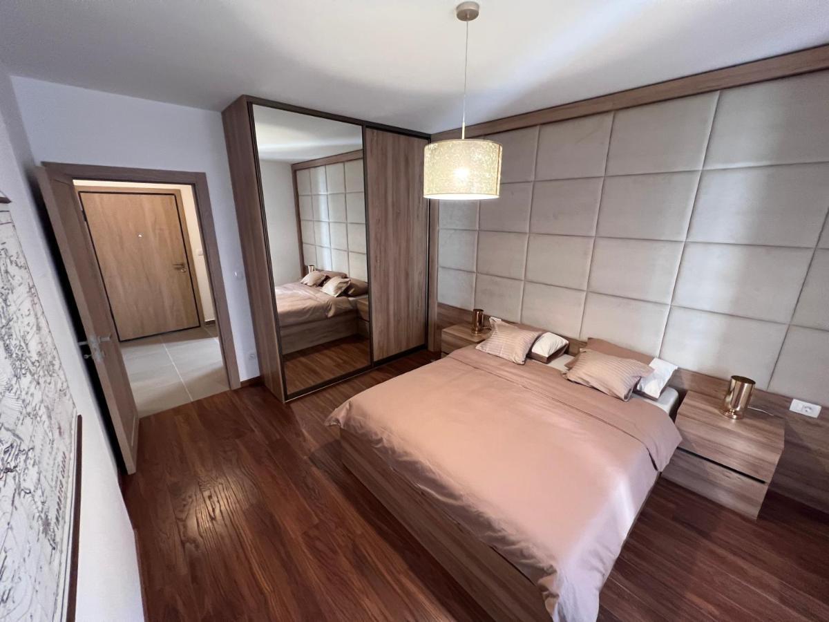 White Homes 3 - Master Quart * Podgorica